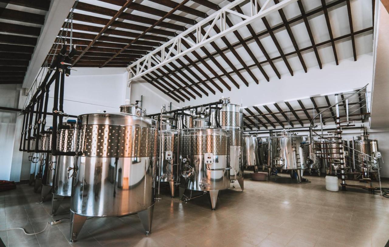 Rosoman Lazar Winery Tourism B&B المظهر الخارجي الصورة