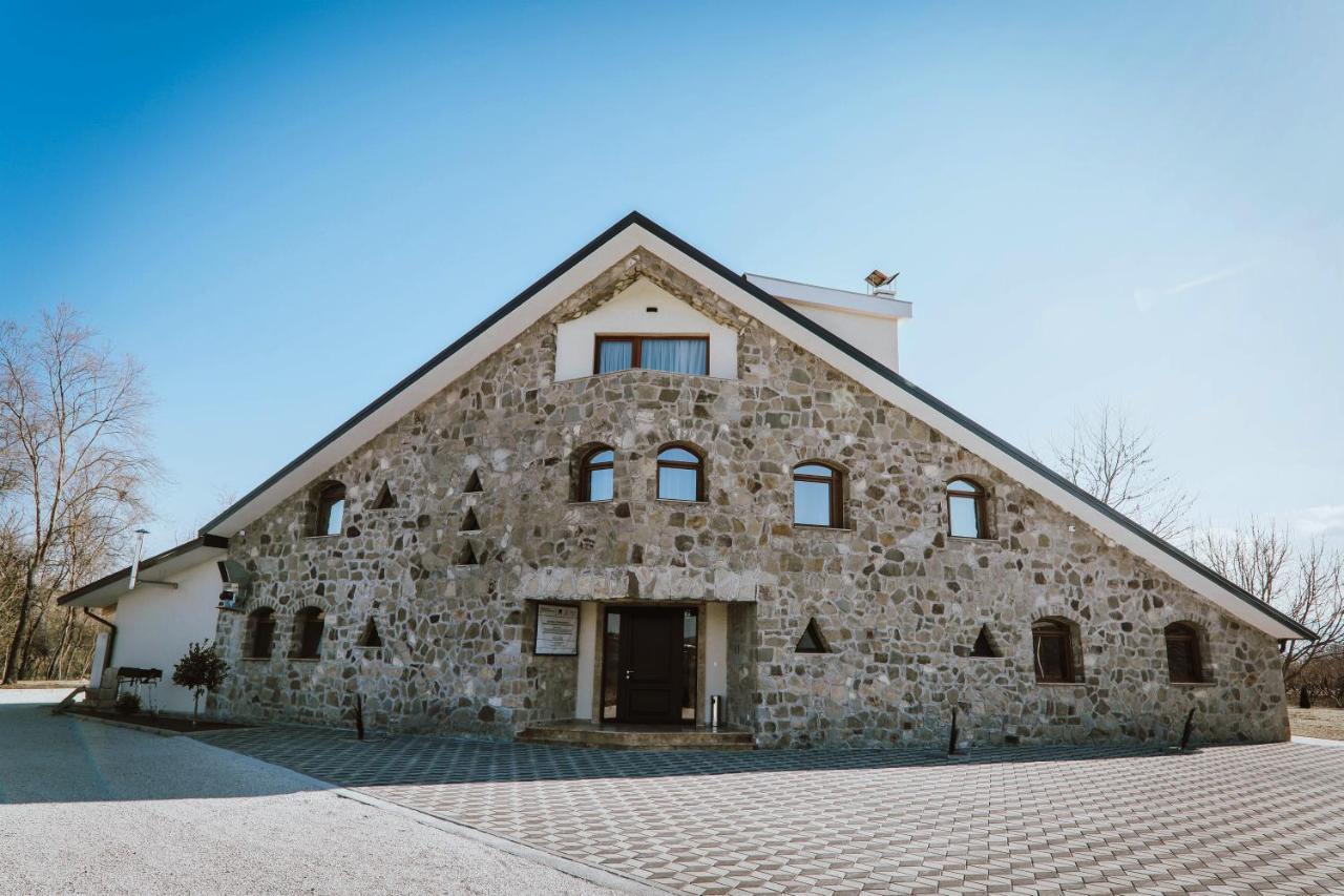 Rosoman Lazar Winery Tourism B&B المظهر الخارجي الصورة